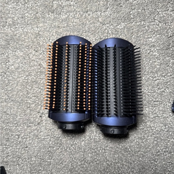 Dyson Blue and Copper Hair Styling Tool - Picture 3 of 12